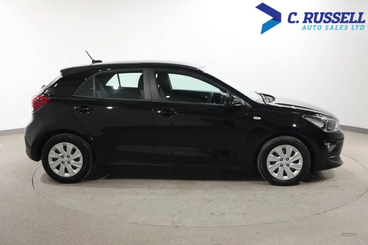 Kia Rio Hatchback - Image 4