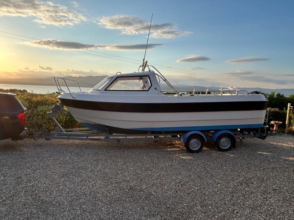 Admiral 660 Pro Fish - 115hp 4stroke Suzuki - Image 3