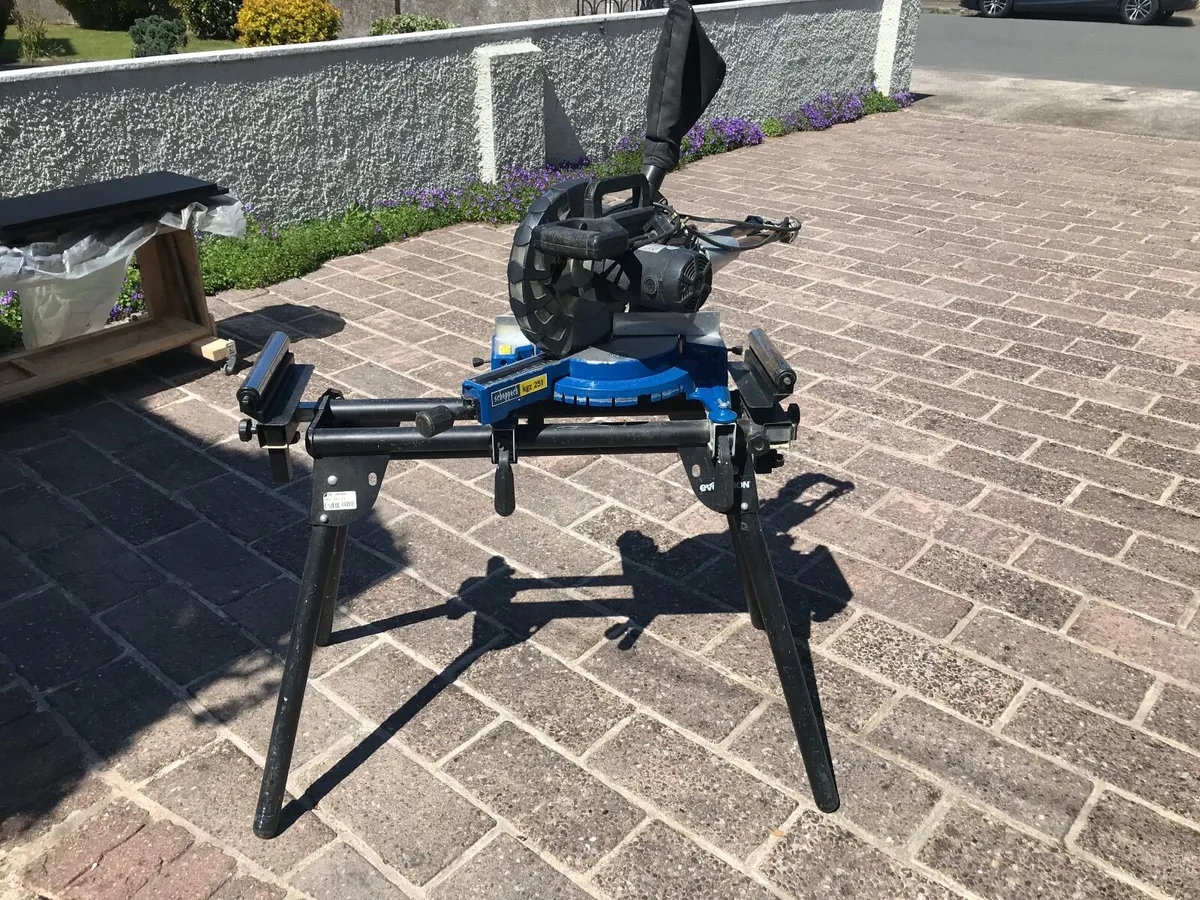 Scheppack chop saw and stand - Image 1