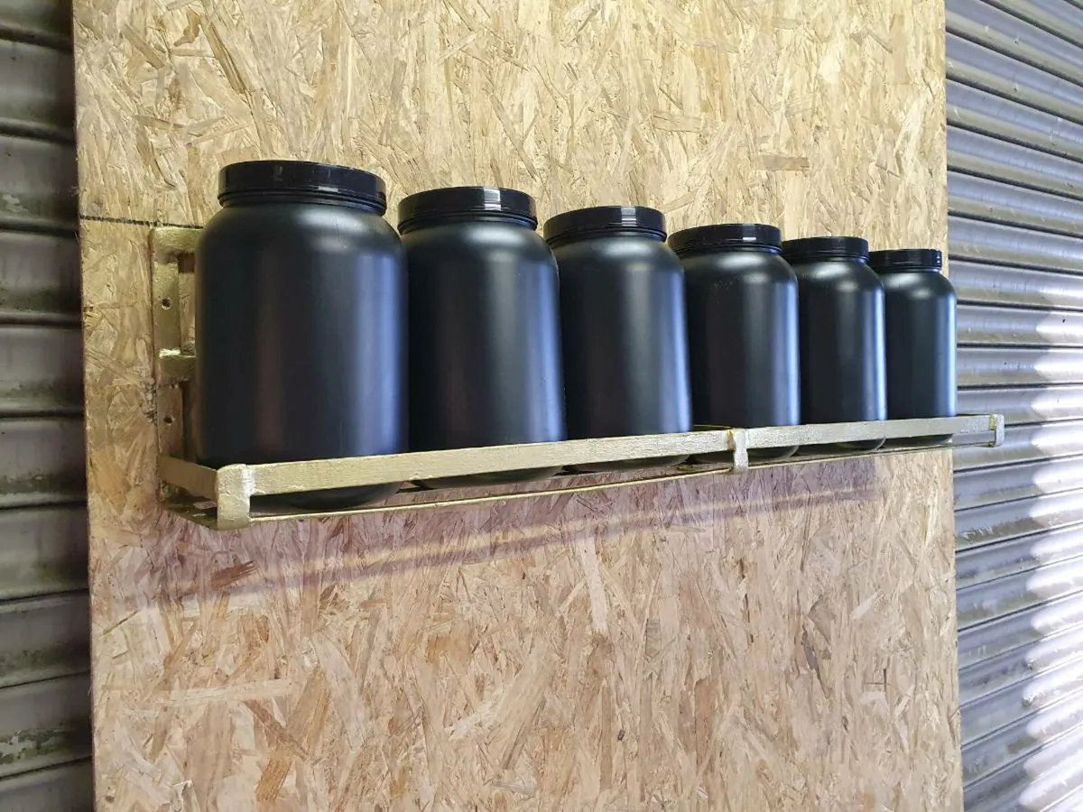 Wall stand with 6 container - Image 1