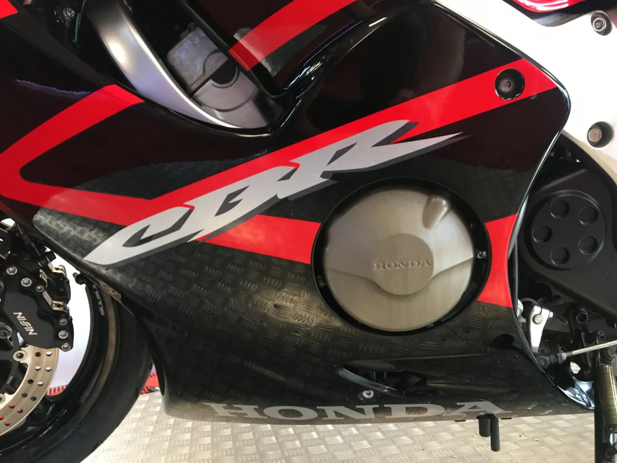 2006 Honda CBR 600F ''DEPOSIT TAKEN'' - Image 4