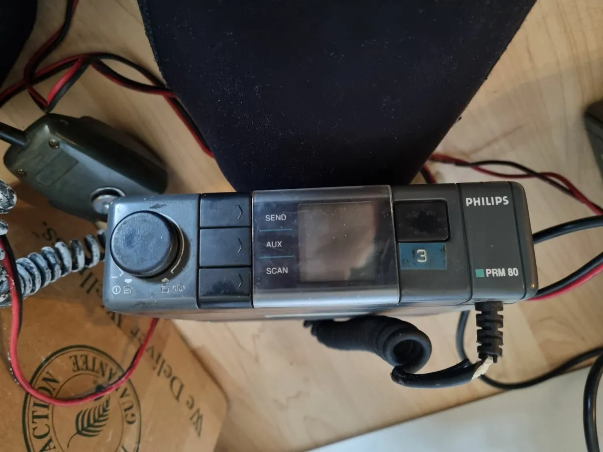 CB Radio - Image 4