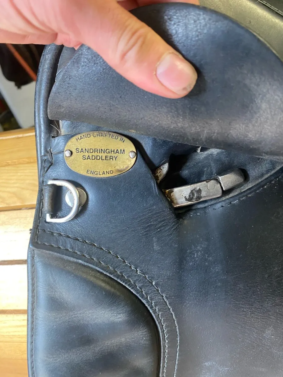 Sandringham 15” Leather pony saddle - Image 3