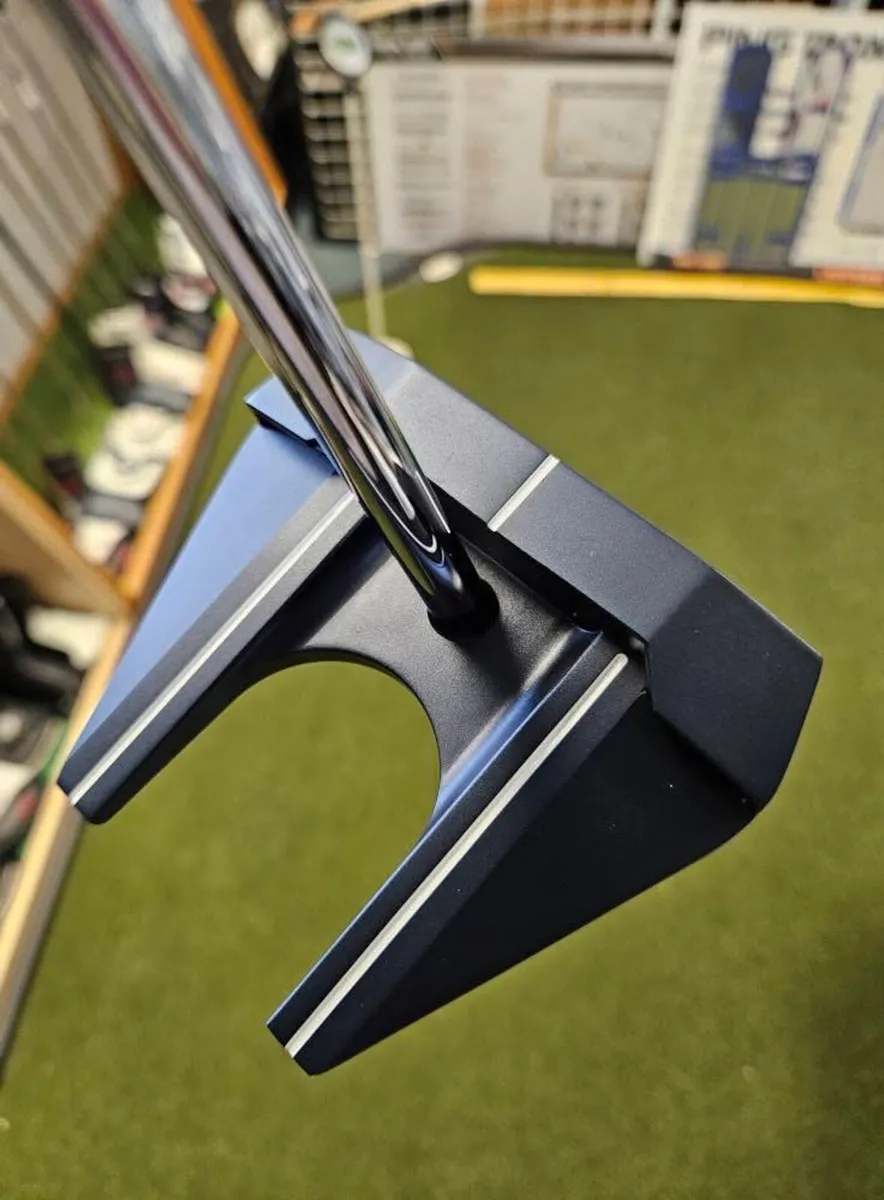 New Odyssey Ai-One Cruiser Square 2 Square Putter - Image 2