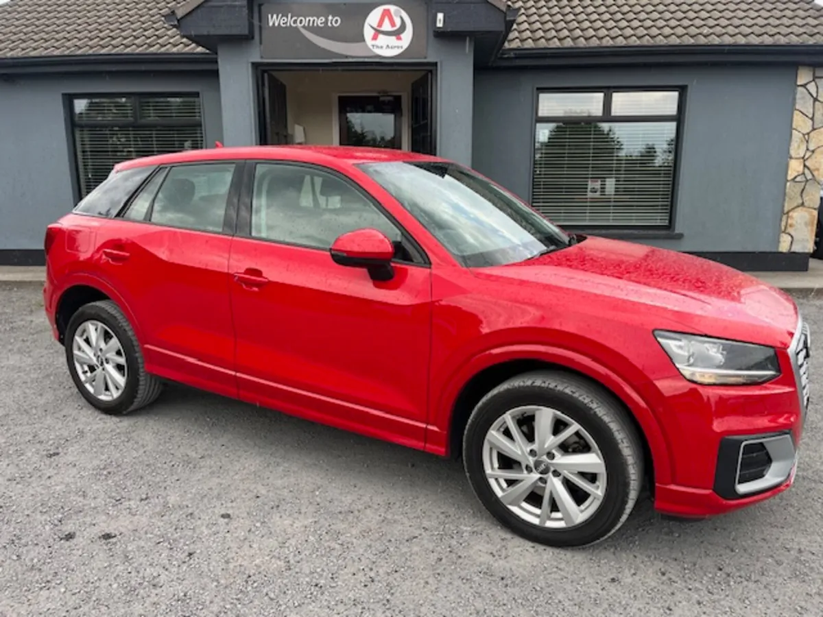 Audi Q2 2017 - Image 2