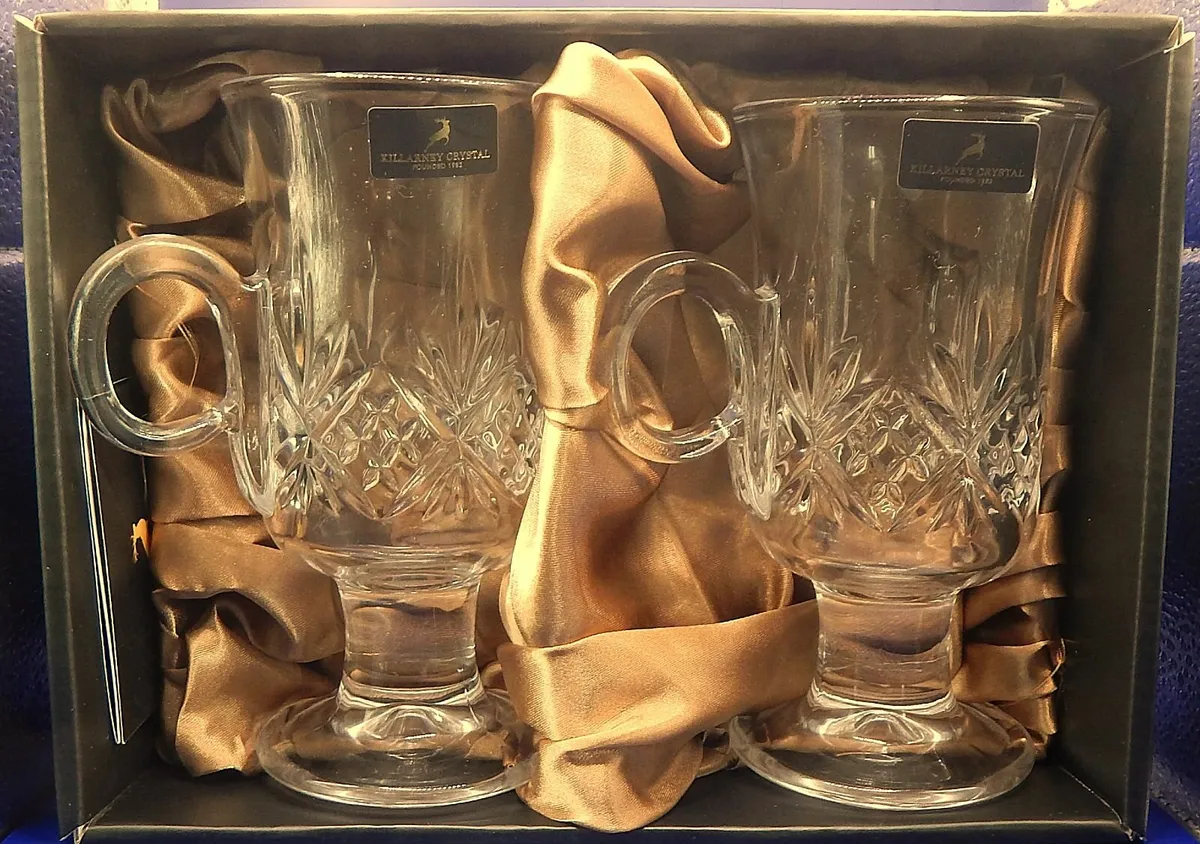 Pair of Killarney Crystal Trinity Glasses, boxed - Image 4
