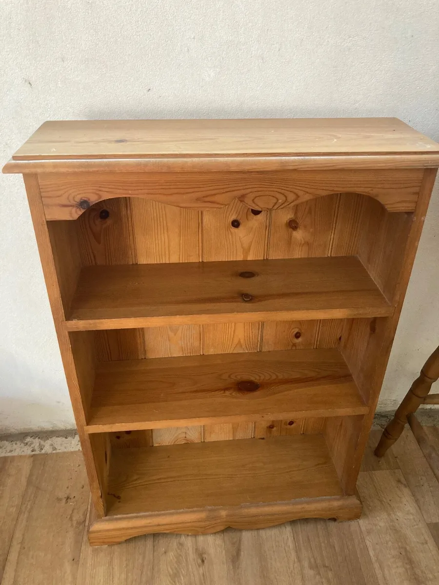 Book case - Image 1