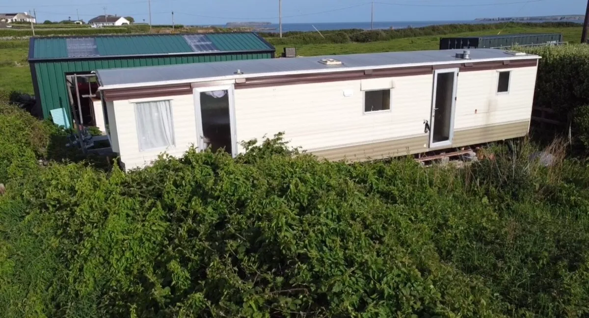 Three bedroom mobile Home - Image 2