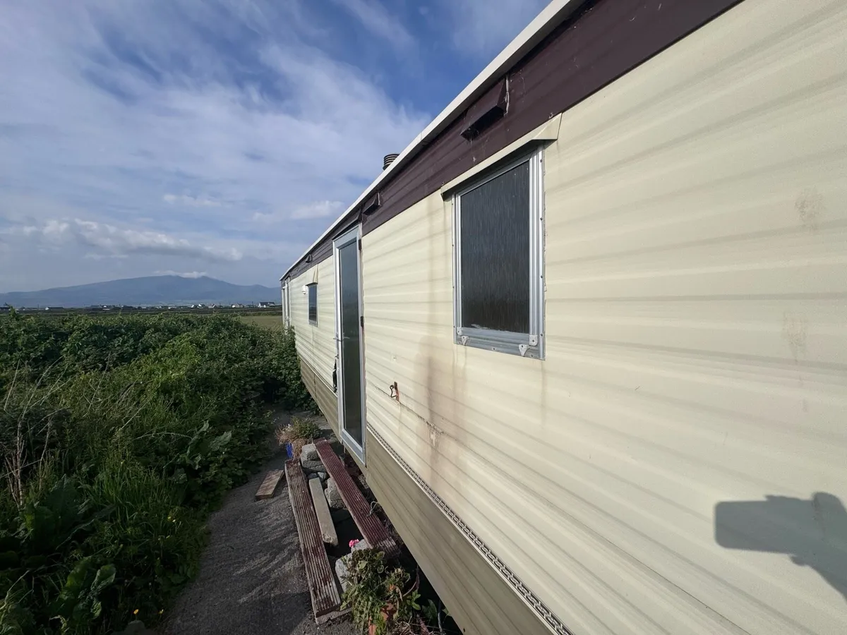 Three bedroom mobile Home - Image 3