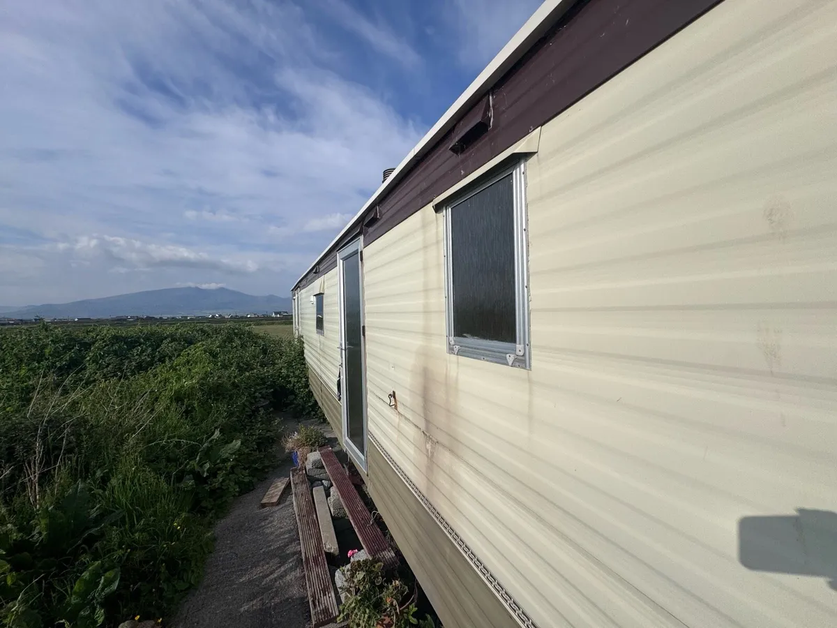 Three bedroom mobile Home - Image 4