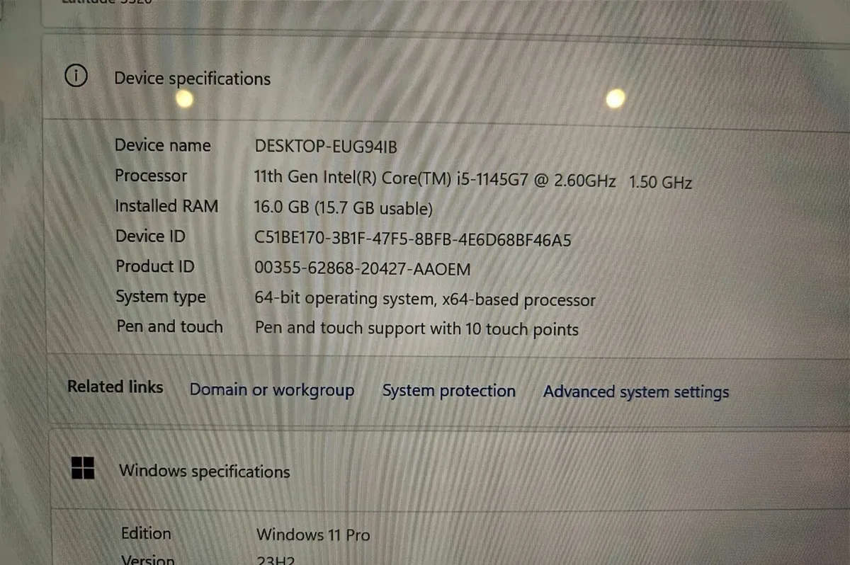 DELL Latitude 5320 2-in-1 360 Rotated Touchscreen - Image 3