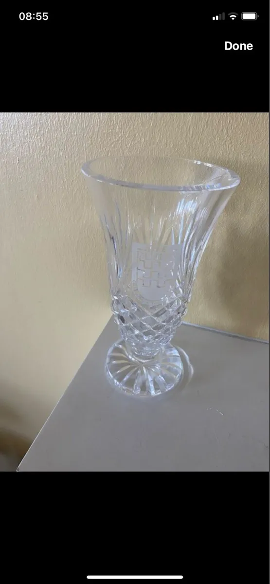 Rare Dublin Millennium Crystal Vase - Image 2