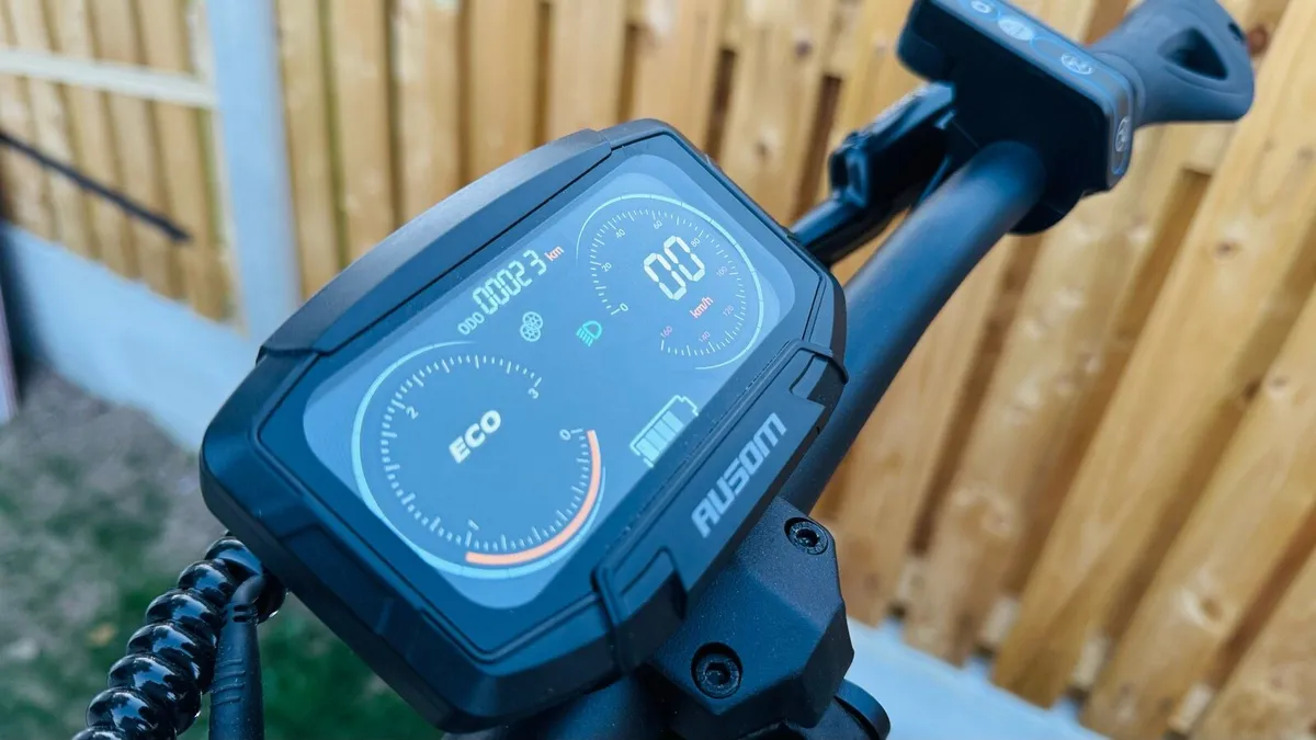Ausom DT2 Pro 67km/h DUAL Motor (USED ONCE) - Image 2