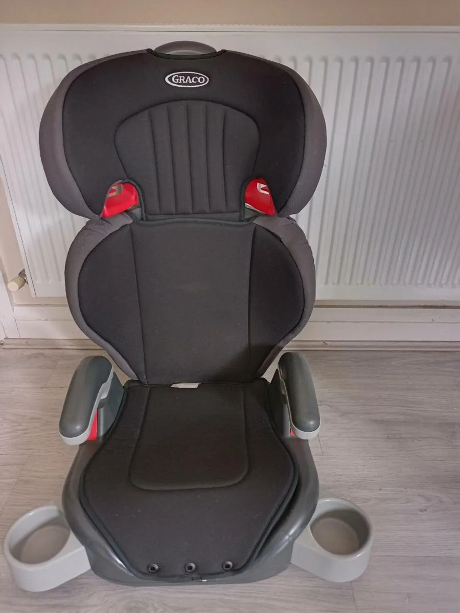 Graco kids booster seat. - Image 2