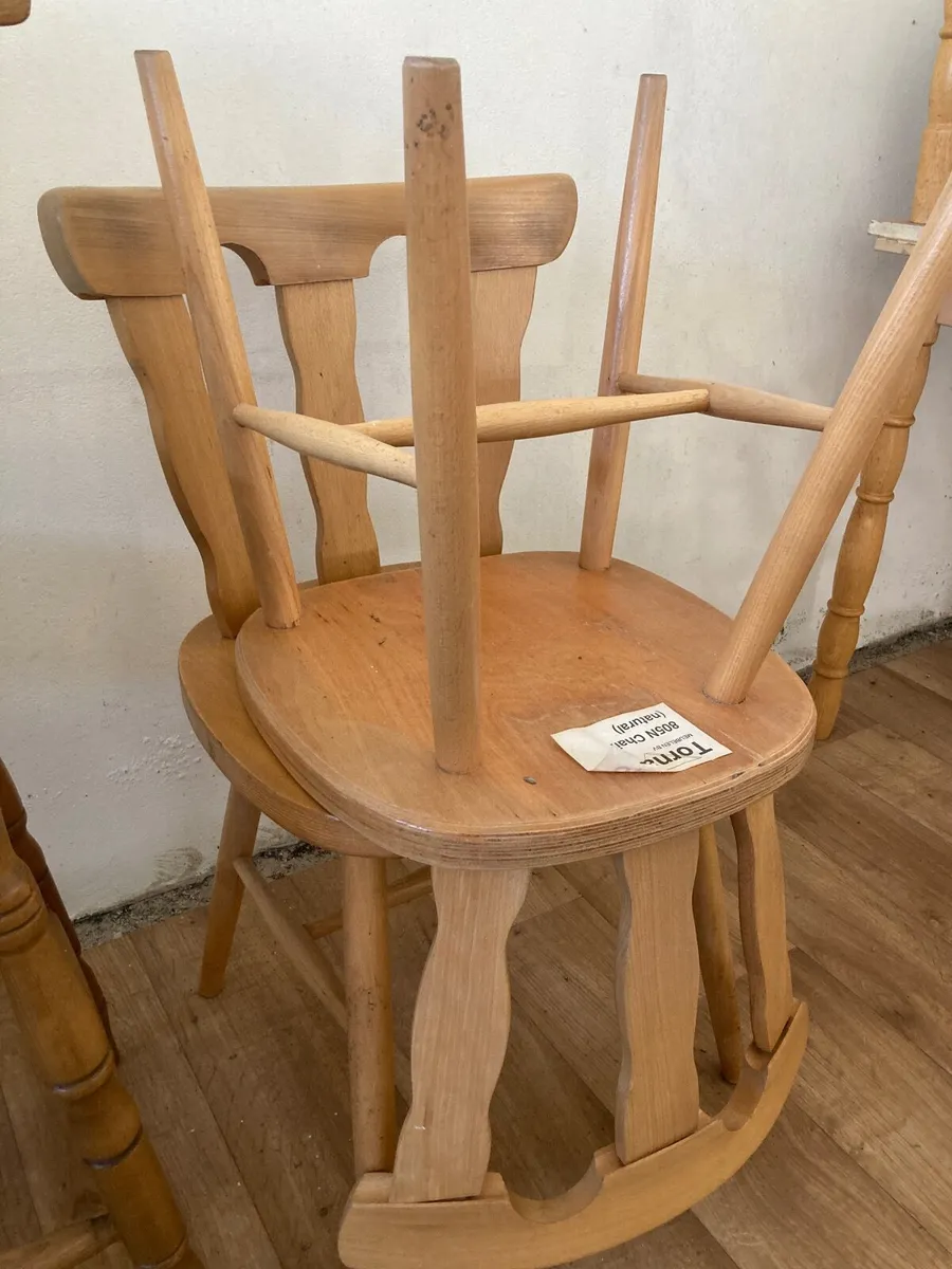 Kitchen chairs (pine) x 2 - Image 1