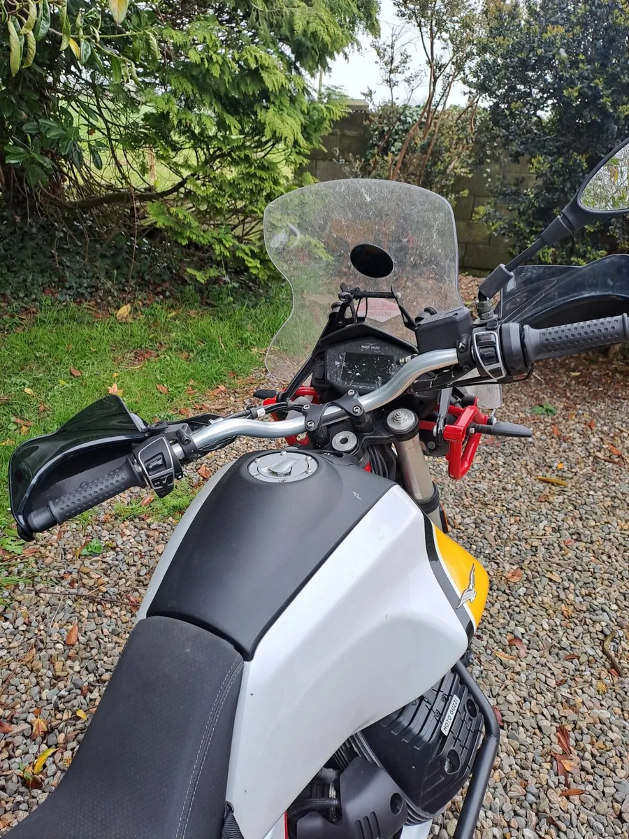 MOTO-GUZZI V85TT Ohlins - Image 4