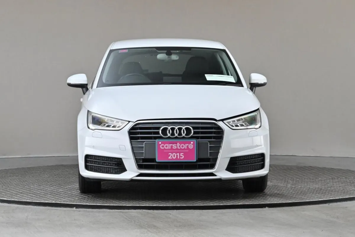 Audi A1 1.0tfsi 95bhp S-tronic 3DR  park Sensors - Image 2