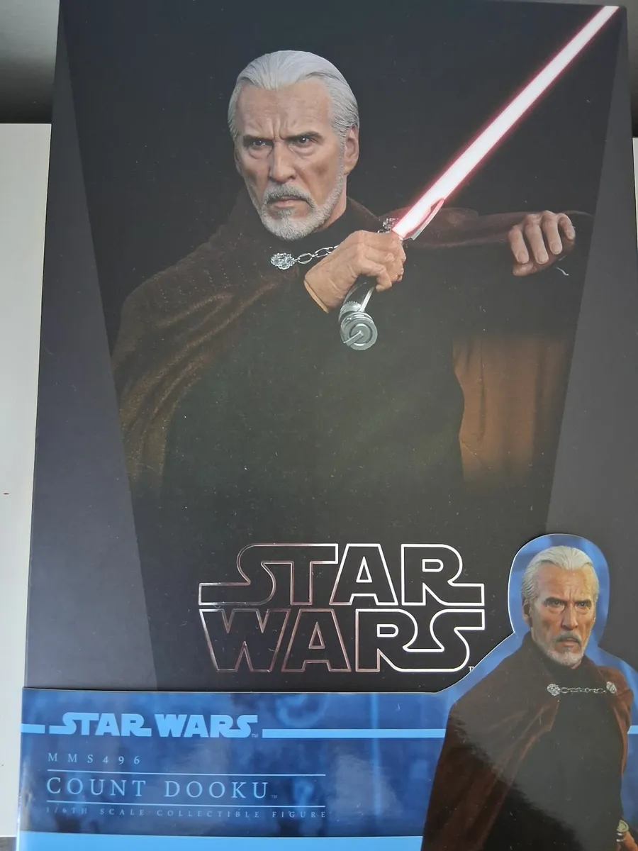 Hot Toys Star Wars Count Dooku - Image 1