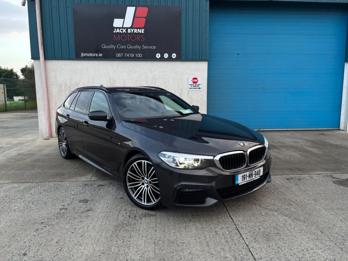 BMW M-SPORT 520D TOURING X-DRIVE - Image 1
