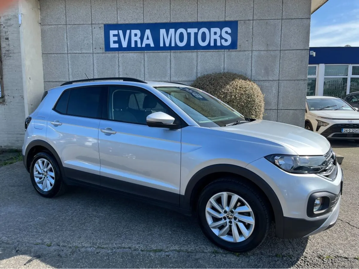 Volkswagen T-Cross Life 1.0 TSI Petrol - Image 3