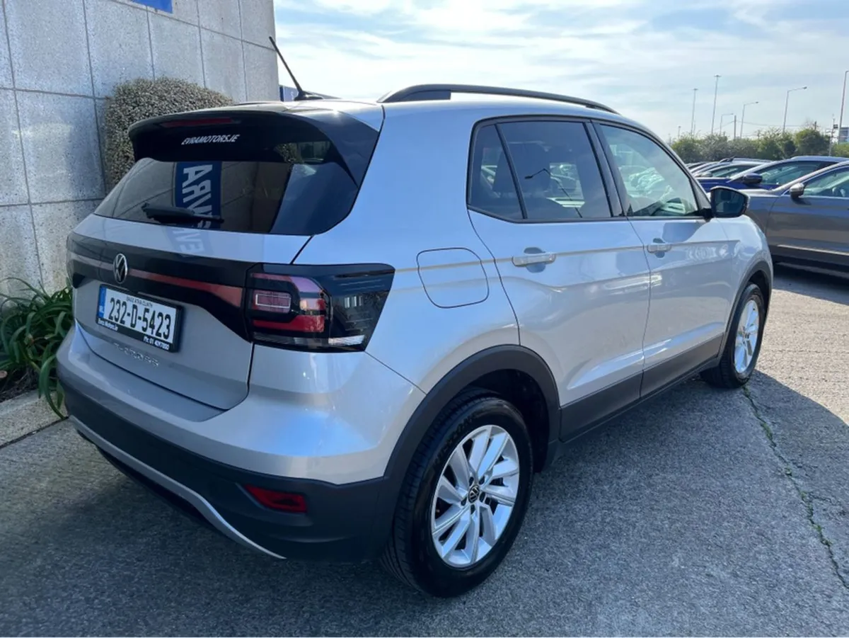 Volkswagen T-Cross Life 1.0 TSI Petrol - Image 4