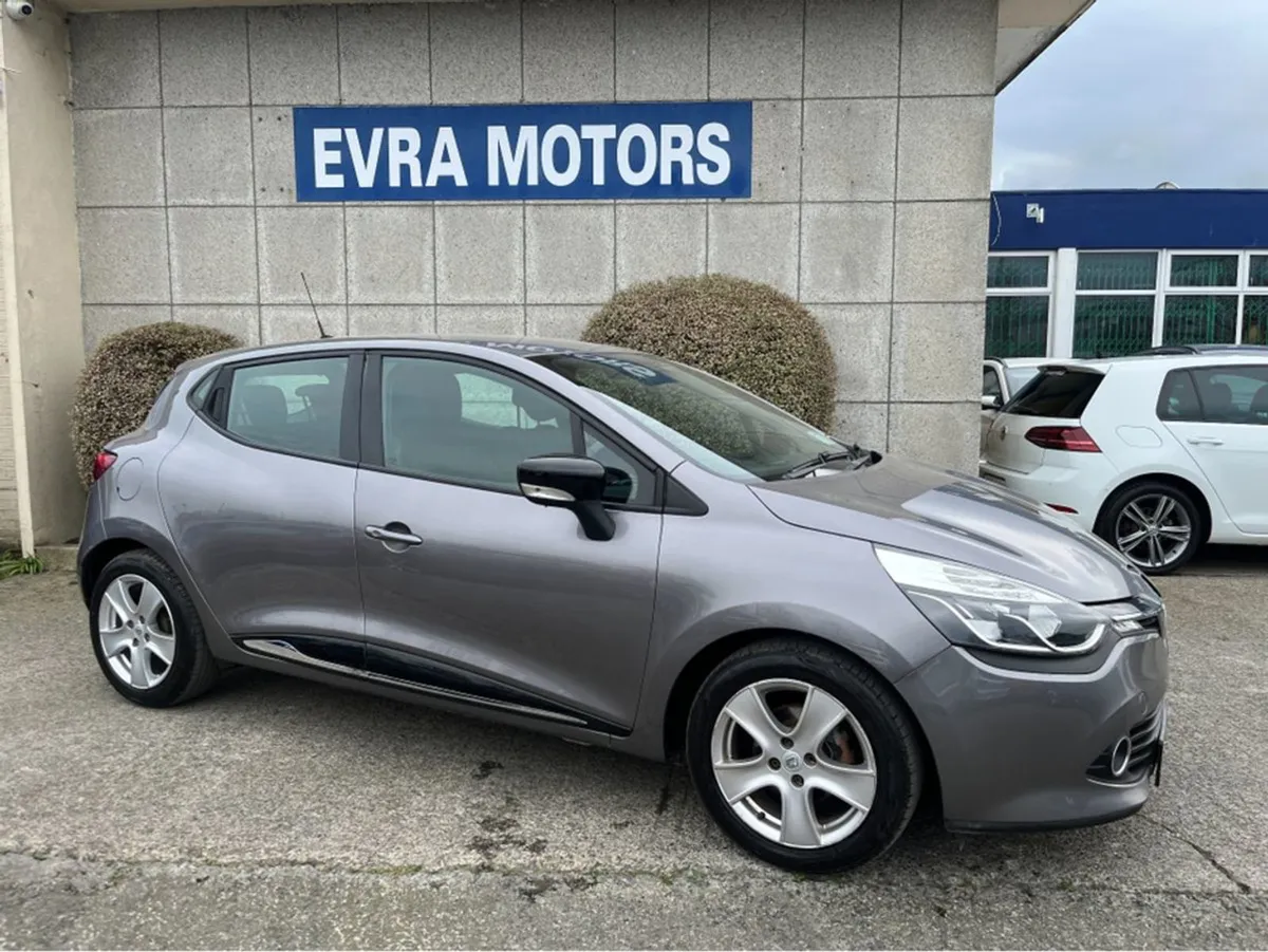 Renault Clio IV Dynamique 1.2 Petrol //low Miles// - Image 4