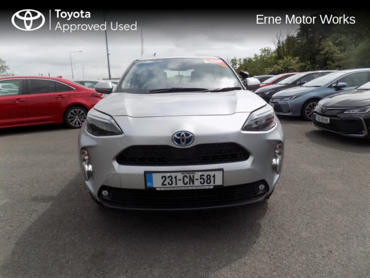Toyota Yaris Cross YARIS Cross 1.5 HYBRID LUNA - Image 4
