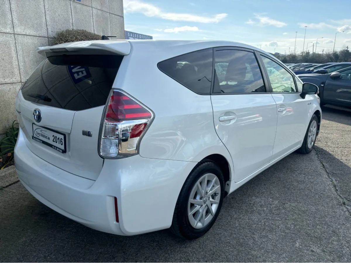 Toyota PRIUS+ 5 Seat Automatic Hybrid 1.8 Petrol - Image 4