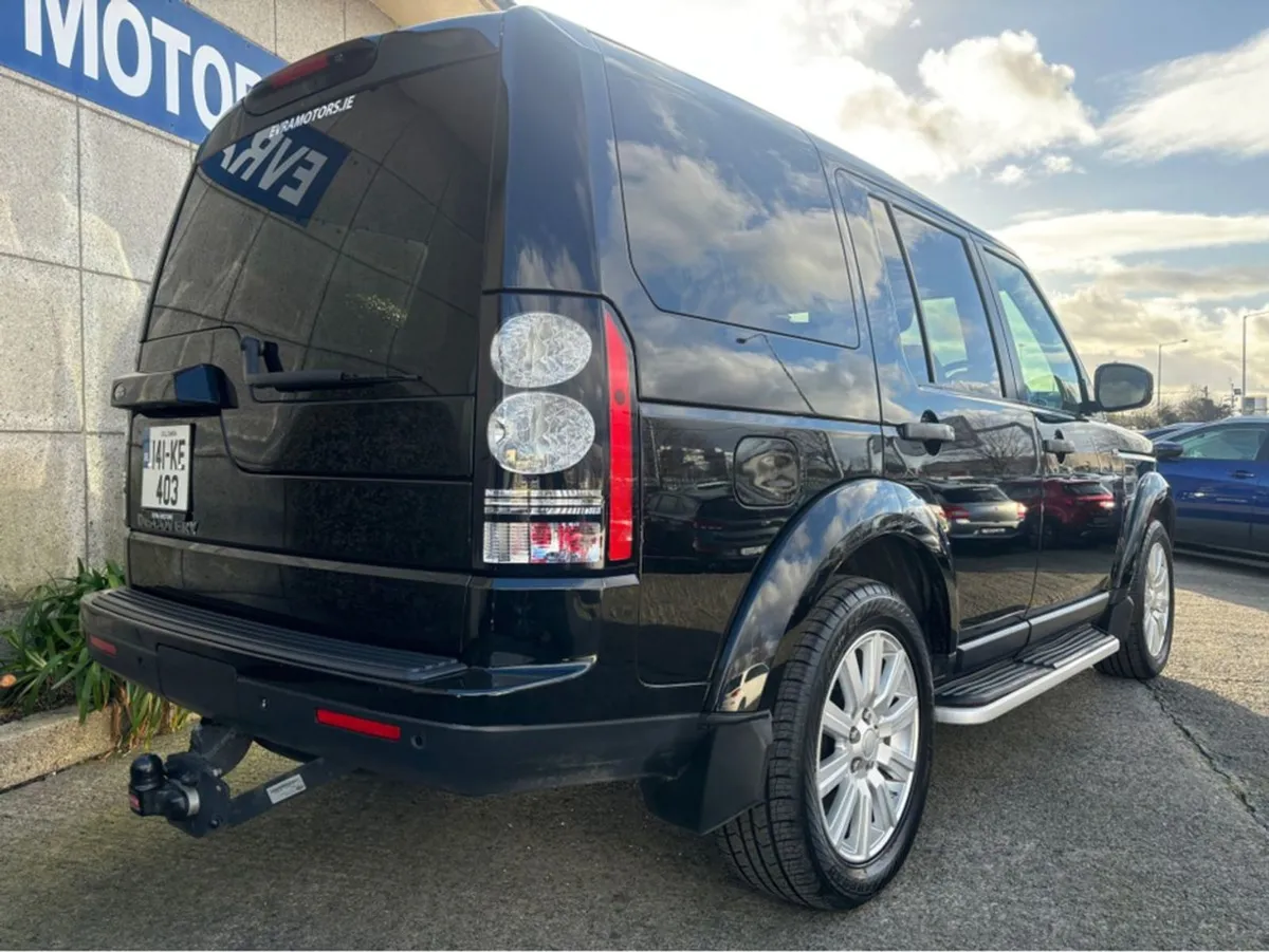 Land Rover Discovery 3.0 Tdv6 5 Seat Commercial / - Image 4