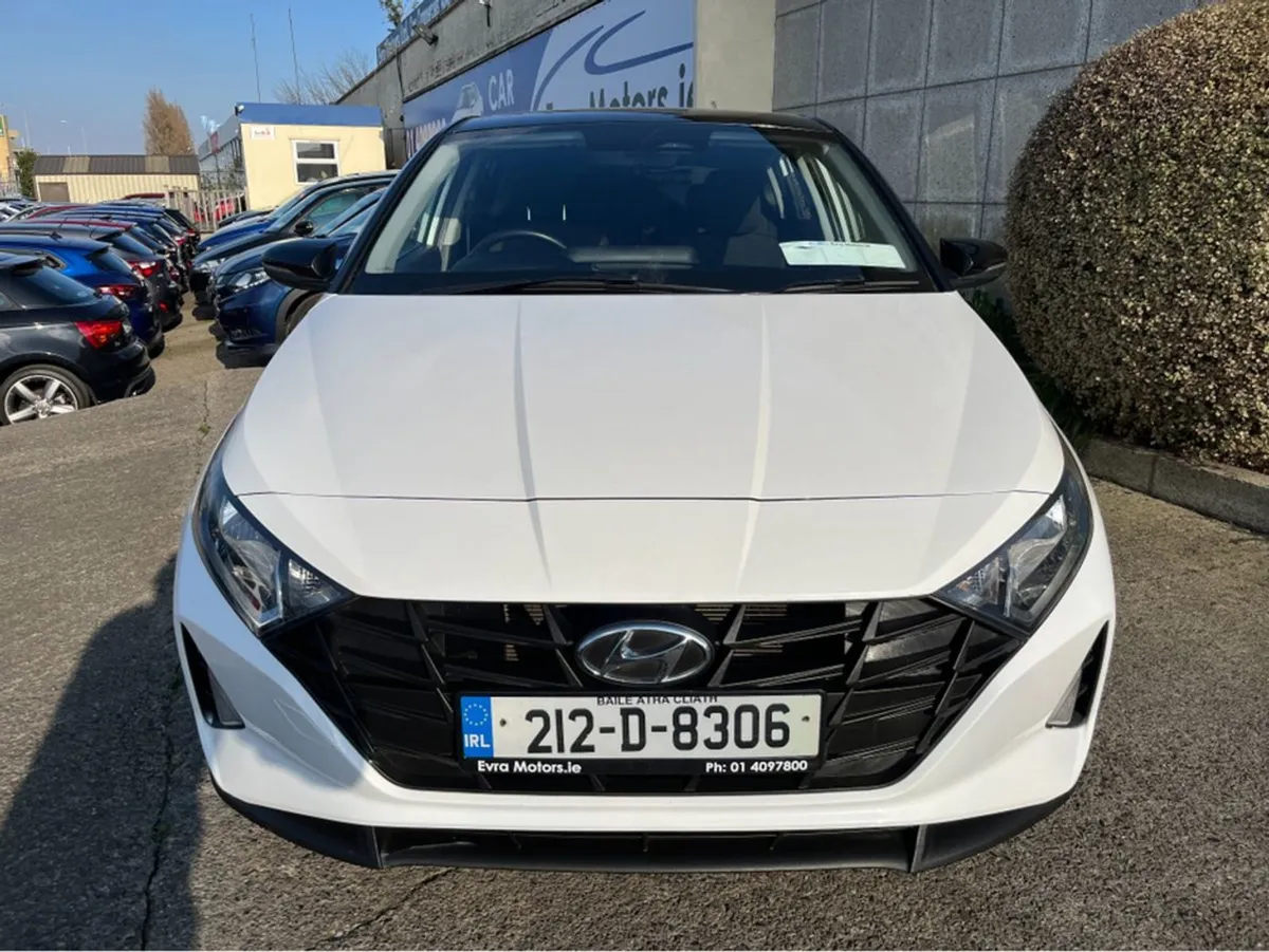 Hyundai i20 Deluxe Plus 1.2 Petrol - Image 2