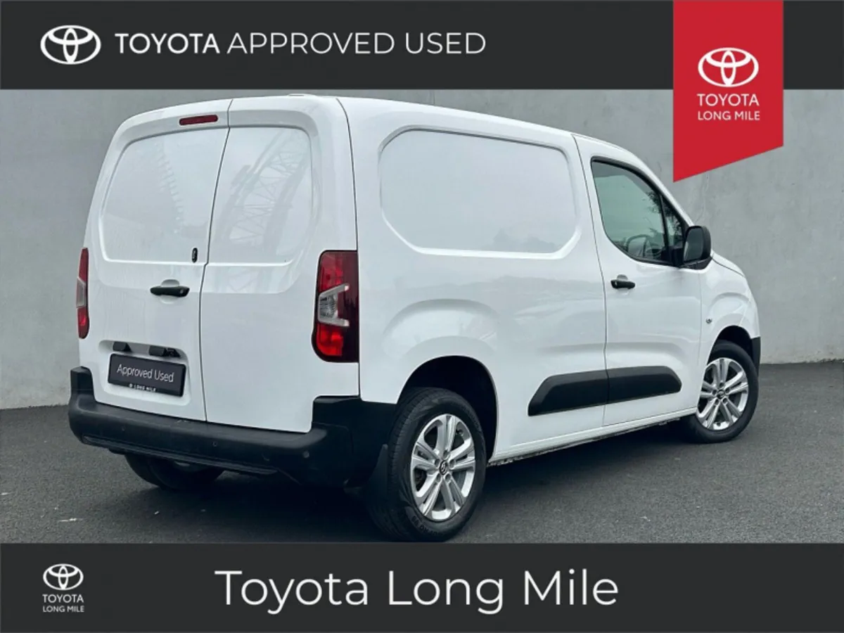 Toyota Proace City 1.5 GX SWB 650KG Upgraded Alloy - Image 3