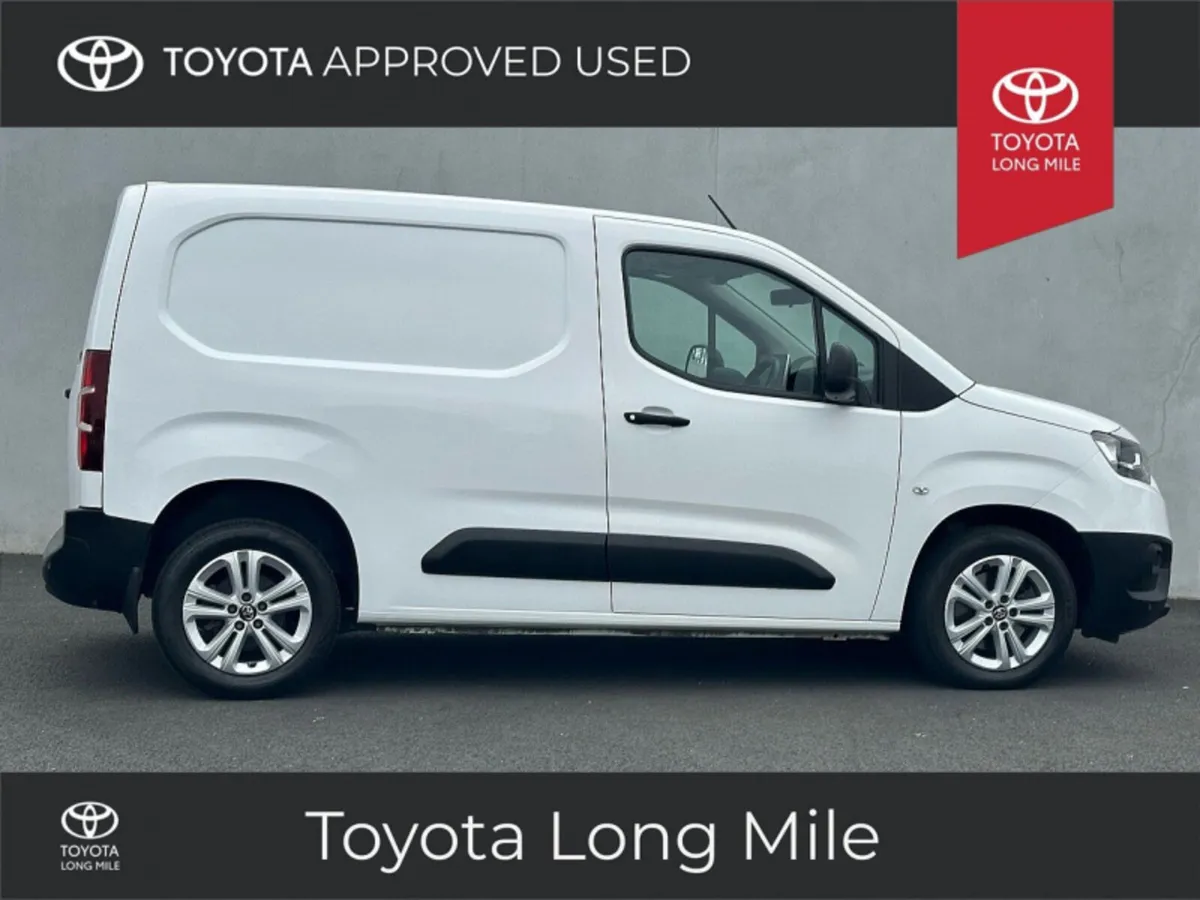 Toyota Proace City 1.5 GX SWB 650KG Upgraded Alloy - Image 4