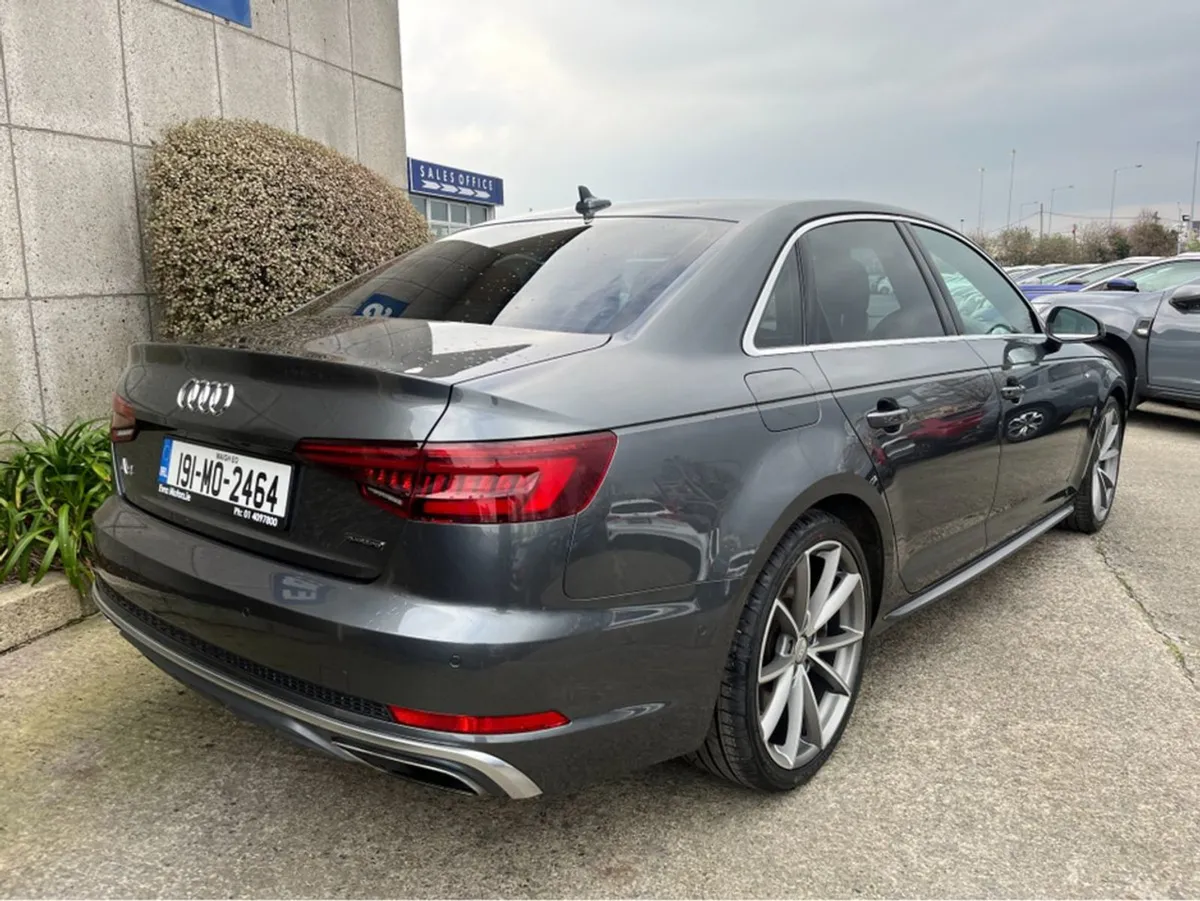 Audi A4 S-line Automatic Quattro 250BHP 2.0 Petro - Image 4