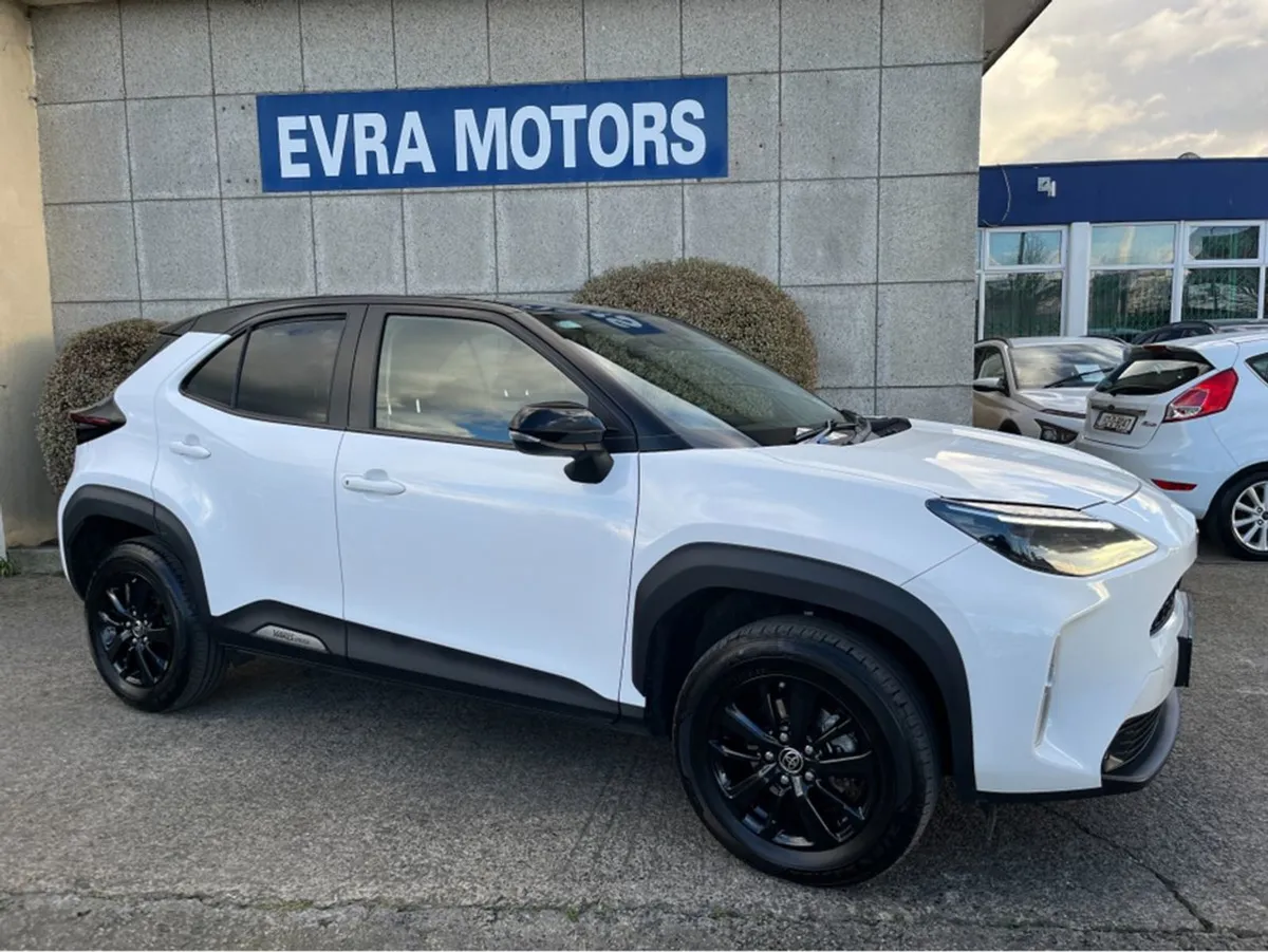 Toyota Yaris Cross Luna Automatic Hybrid 1.5 Petr - Image 3