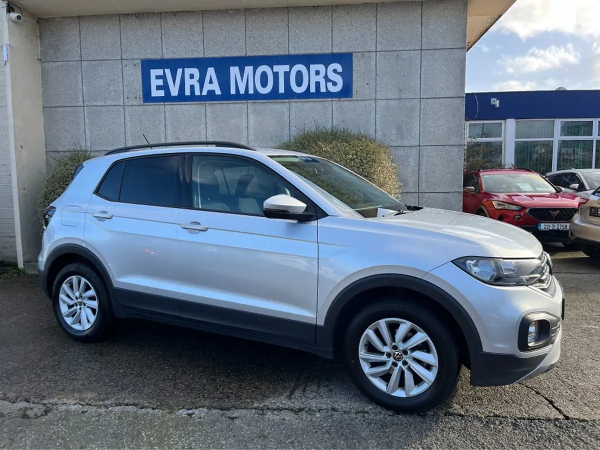 Volkswagen T-Cross Life 1.0 TSI Petrol - Image 3