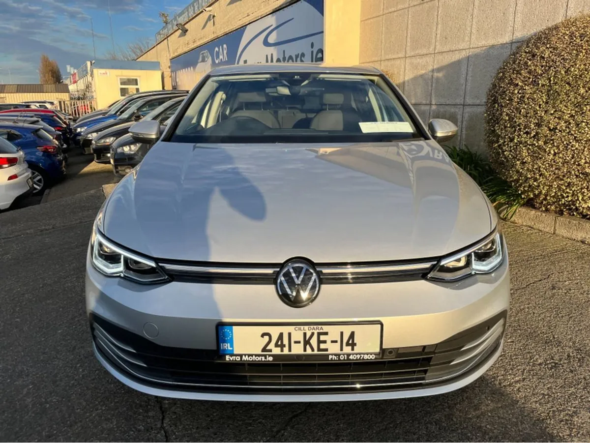 Volkswagen Golf Style 2.0 TDI Diesel //high Spec// - Image 2