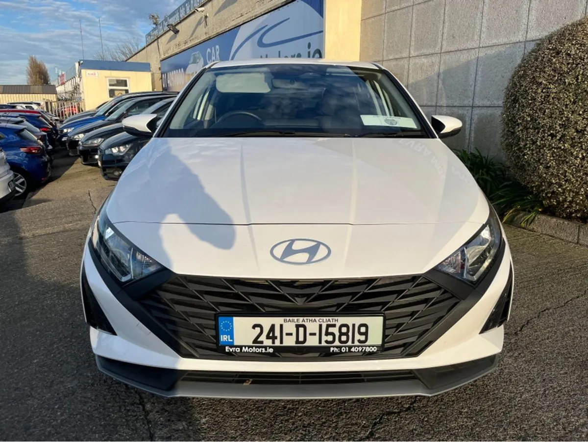 Hyundai i20 Deluxe Plus 1.2 Petrol - Image 2