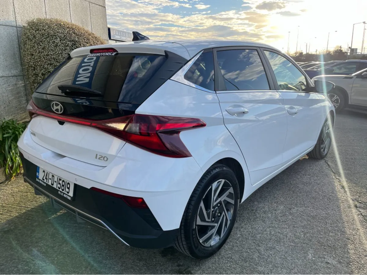 Hyundai i20 Deluxe Plus 1.2 Petrol - Image 4