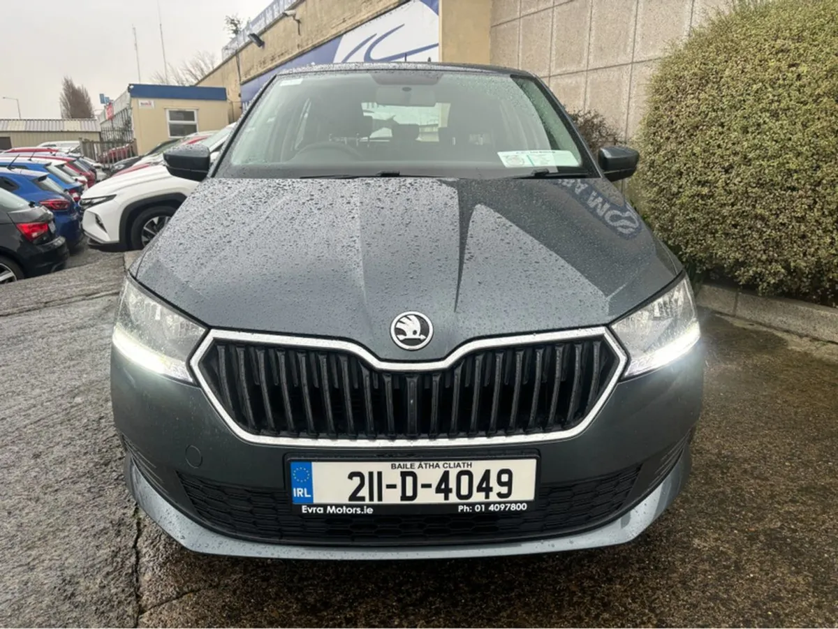 Skoda Fabia Active 1.0 Petrol - Image 3