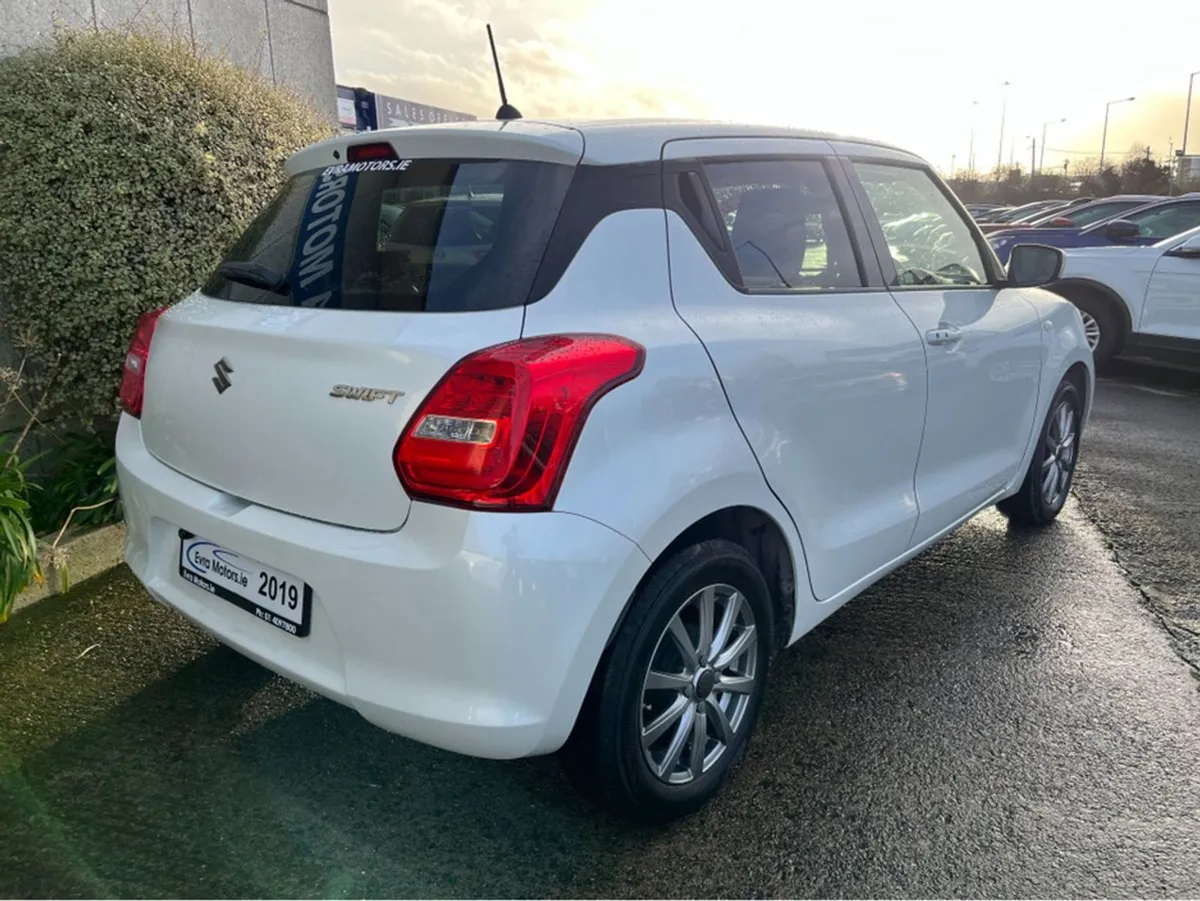 Suzuki Swift Automatic 1.2 Petrol - Image 4