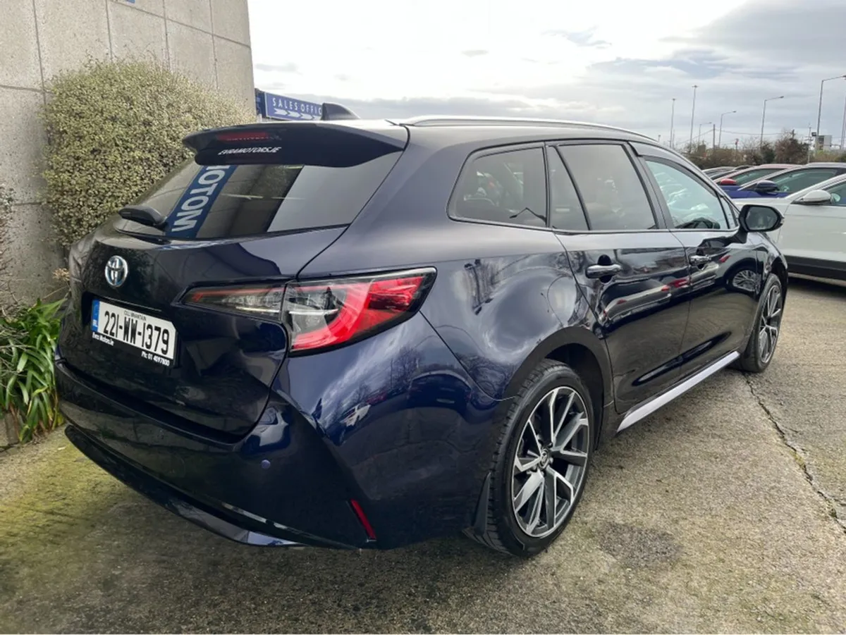 Toyota Corolla SOL Estate Automatic 1.8 Petrol Hy - Image 4