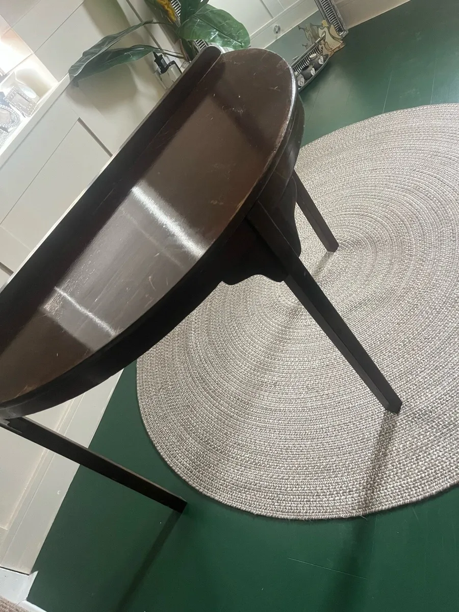 Mahogany ball table