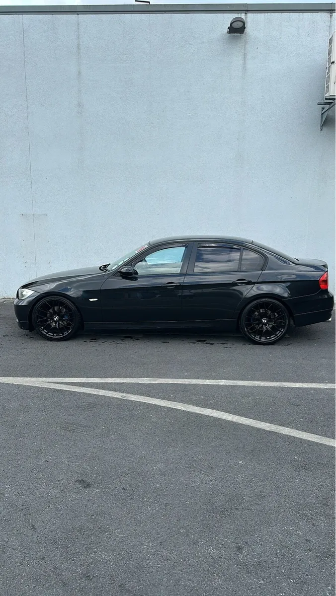 BMW 316i 3000€ ono - Image 3