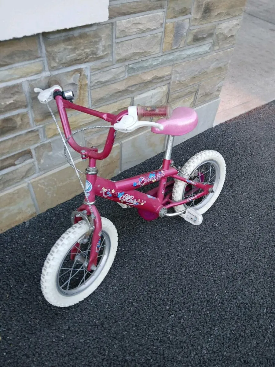 Girl's 14 in bicycle - Image 2