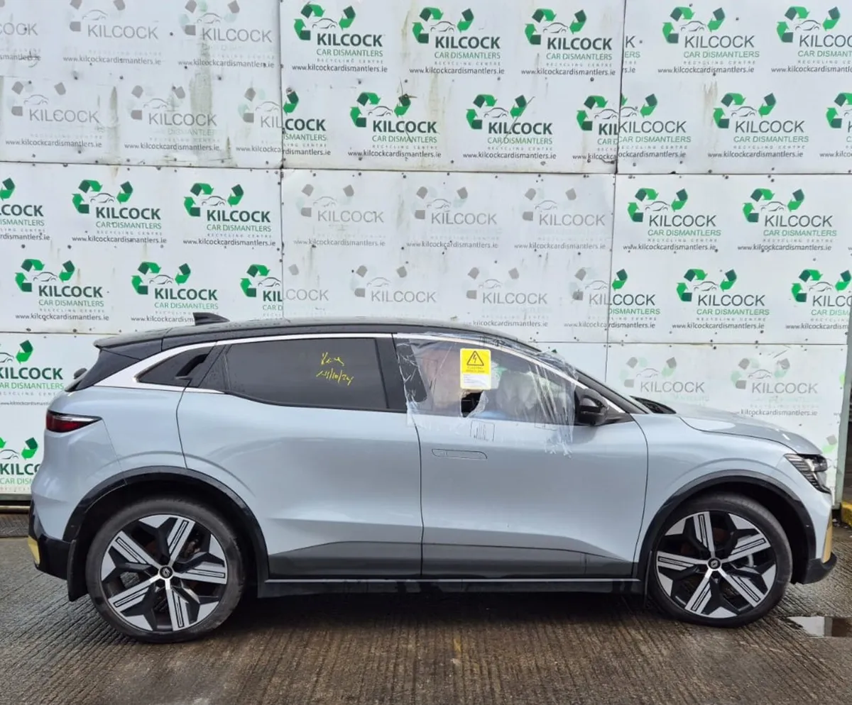2023 RENAULT MEGANE
