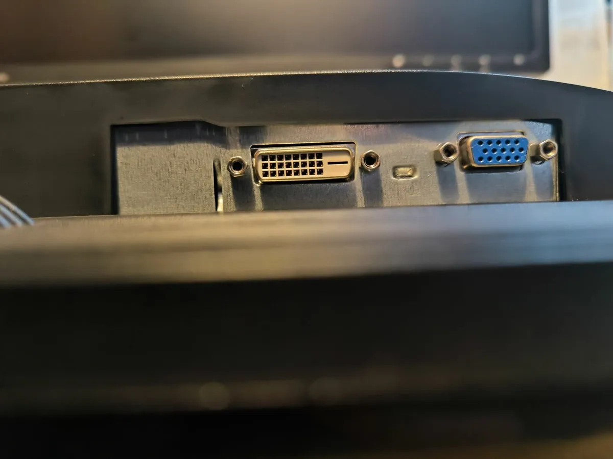 Acer Monitor FHD - Image 3
