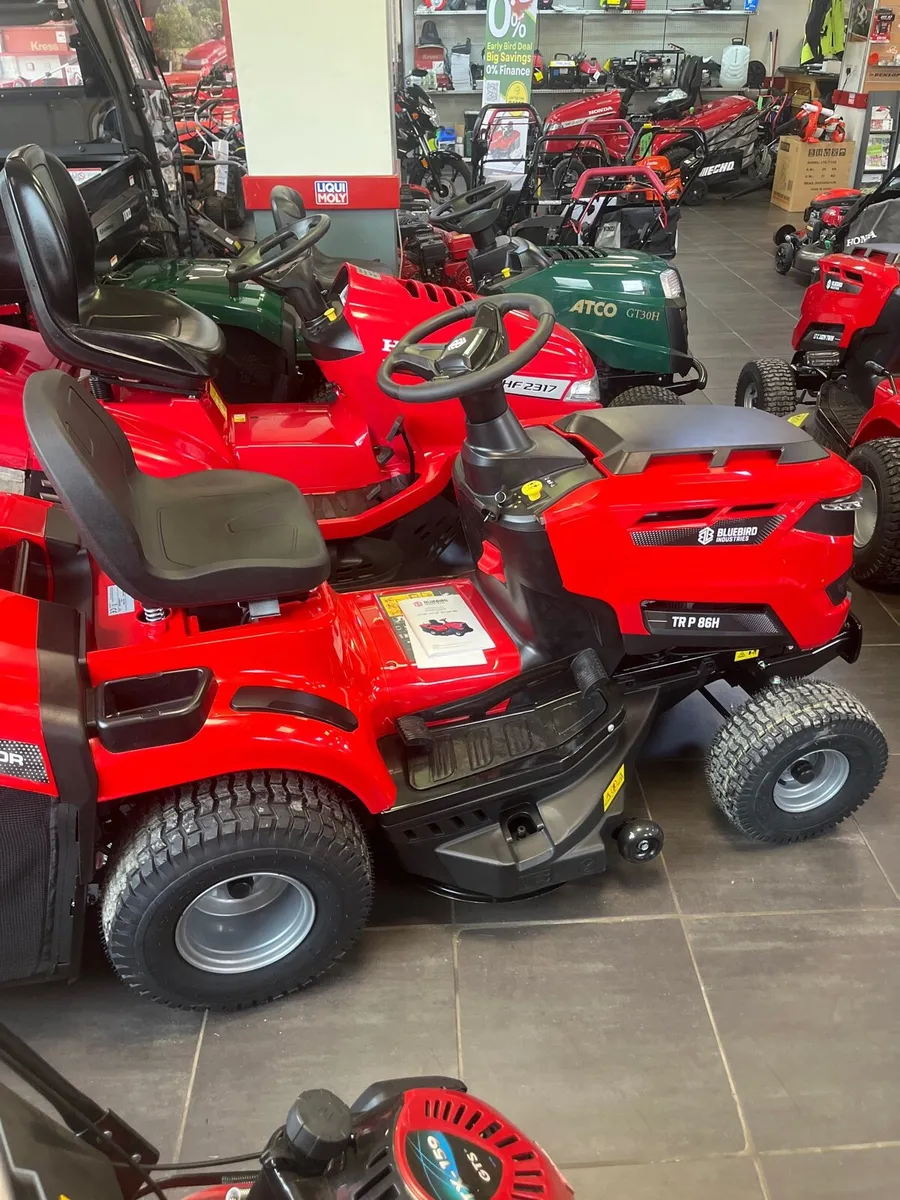 Lawnmowers - Image 4