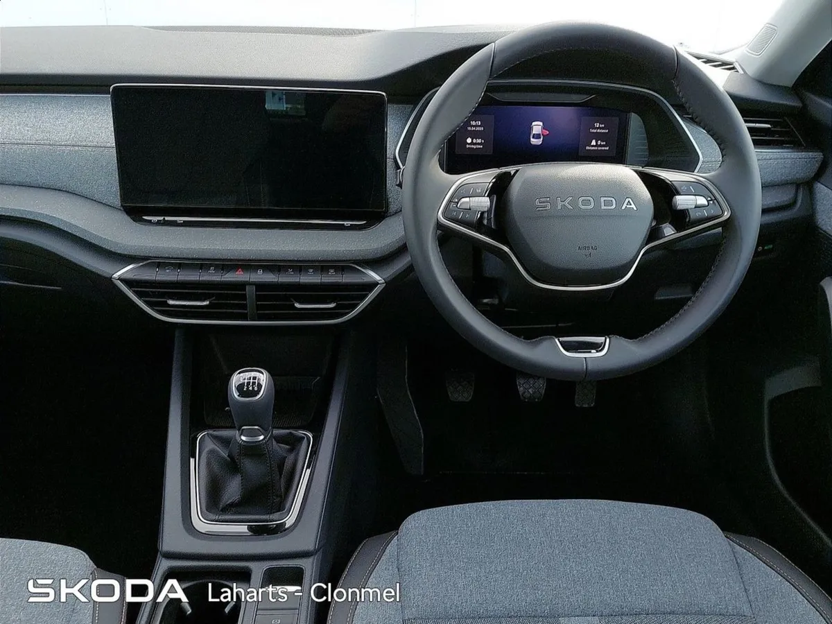 Skoda Octavia Selection  2.0tdi 115HP - Image 2