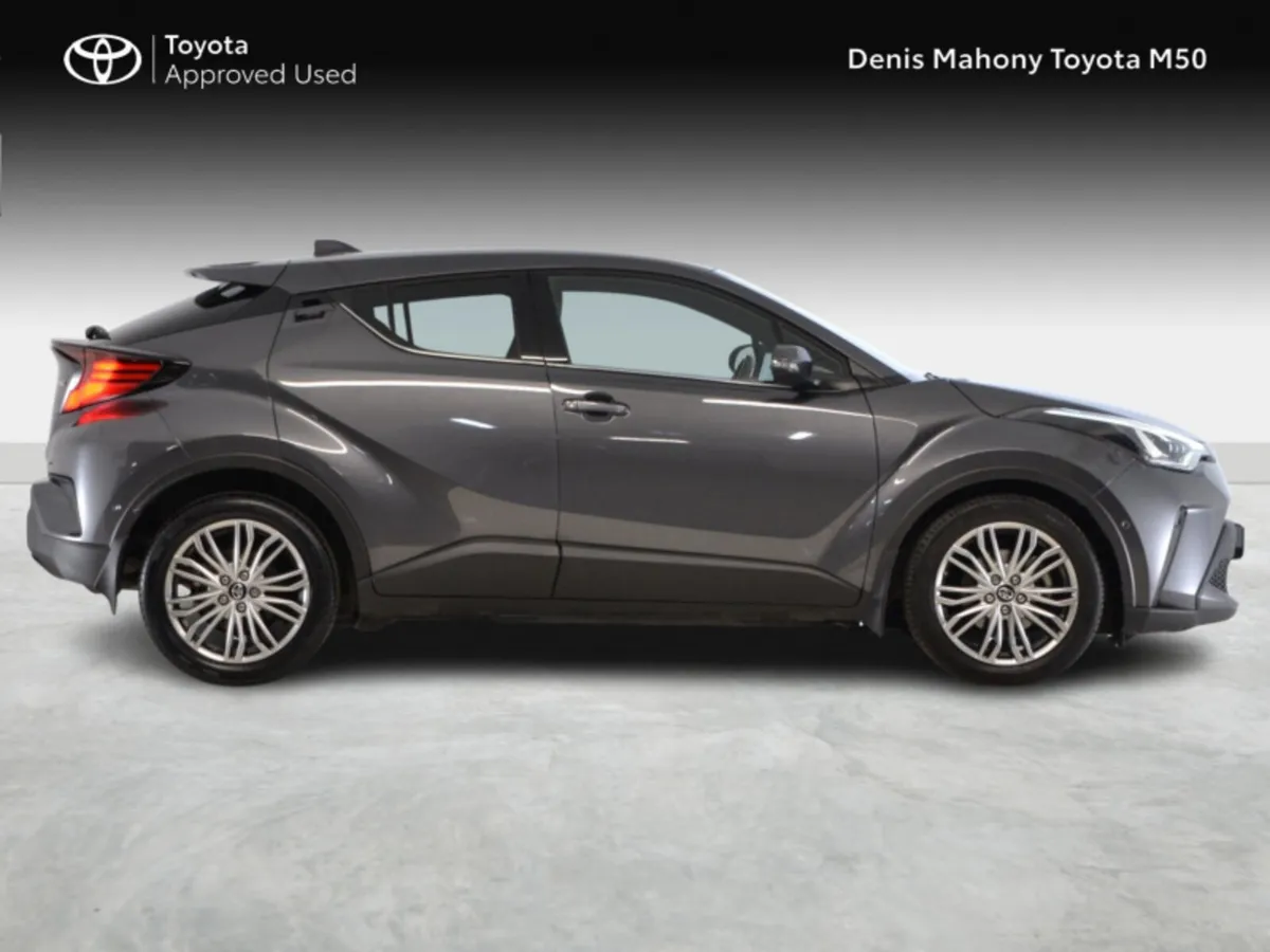 Toyota C-HR HYBRID SOL 4DR AUTO - Image 3