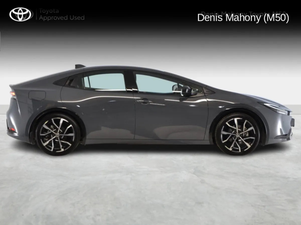 Toyota Prius AUTO - Image 2